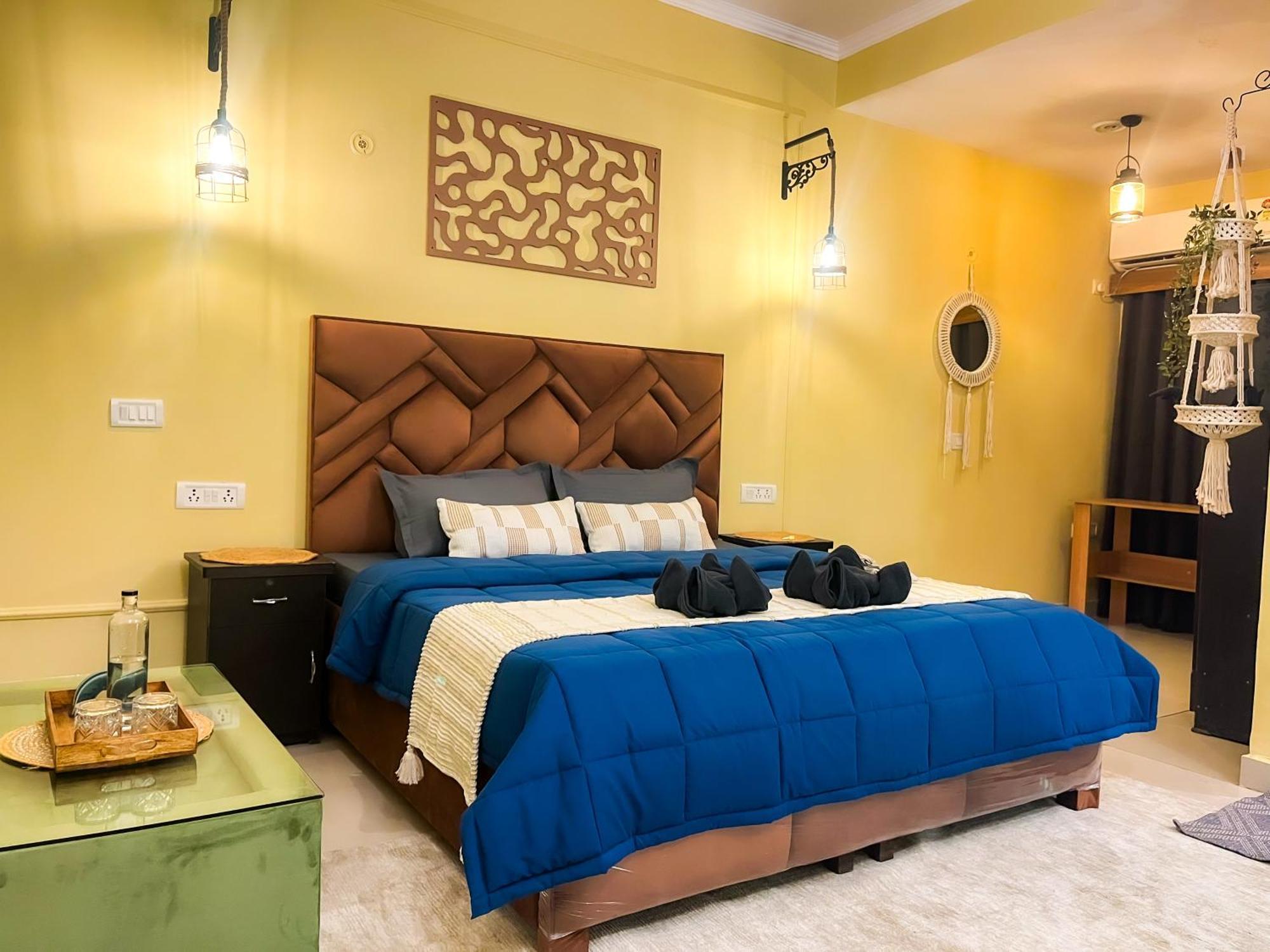 Atharva'S Homestay By Goaround Homes - Nehru Enclave Metro, South Delhi New Delhi Ngoại thất bức ảnh